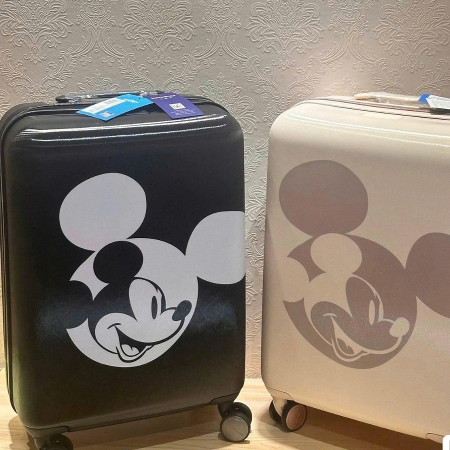 Vali Samsonite Mickey AF9 size 20 cabin  Chất liệu ABS + PC &nbsp;chuyên dụng, bền bỉ, 4 bánh xoay 360 linh hoạt.