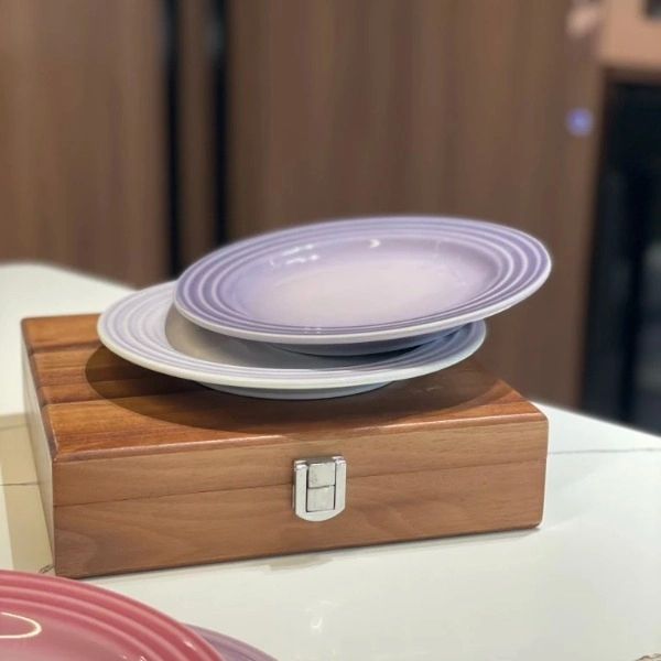 Set 4 đĩa Le Creuset 17cm - Thiết kế và thẩm mỹ