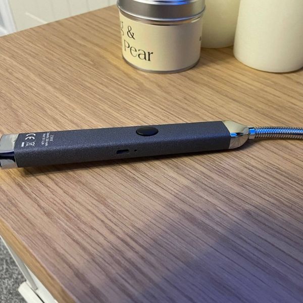 Bật lửa nến sạc điện Zippo Thời gian sạc lại: Xấp xỉ 90 phút