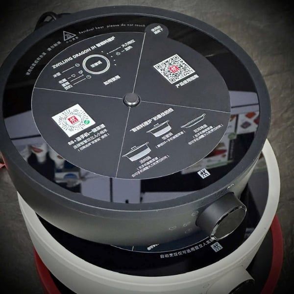 Bếp từ đơn Zwilling 26cm 2000W - Màu Đỏ/Đen/Kem