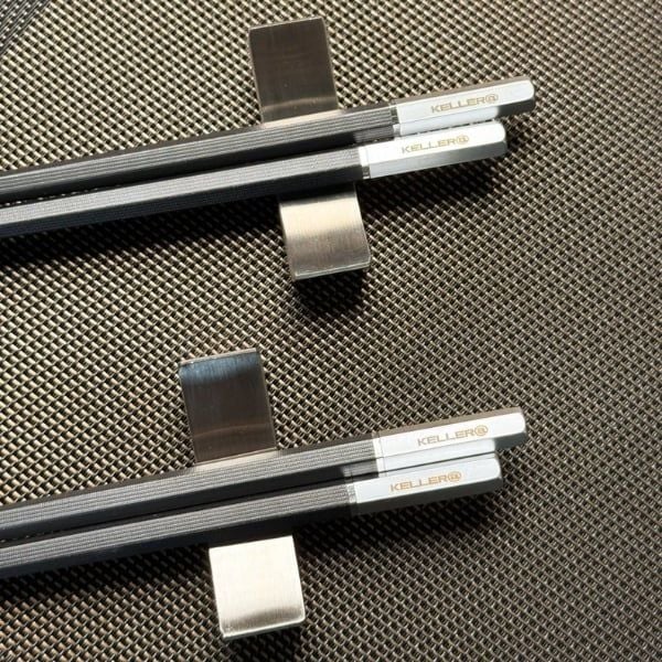 Bộ 10 đôi đũa sợi thủy tinh Keller Tay cầm dài và tiện dụng, thiết kế hình vuông, phần đầu và đuôi đũa được đánh bóng mờ