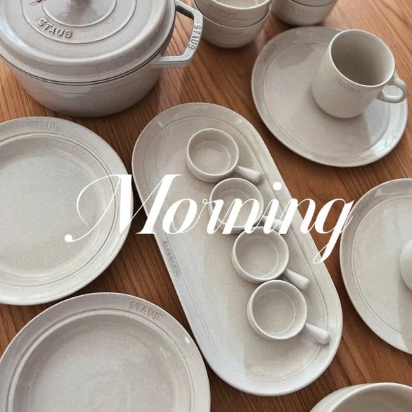 Bộ 18 món bát đĩa Staub