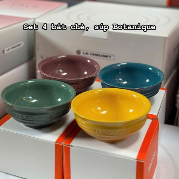 Bộ 4 bát Le Creuset Botanique 10cm&nbsp;là lựa chọn hoàn hảo cho những bữa ăn tinh gọn, đậm chất thẩm mỹ.