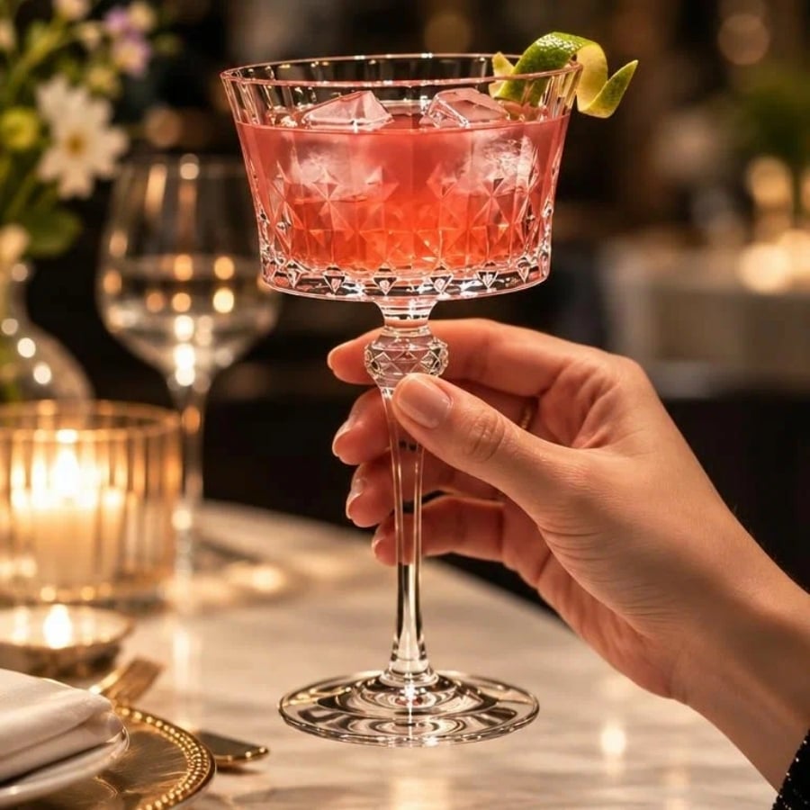 Bộ 4 ly Champagne Cocktail Lady Diamond Được chế tác từ chất liệu Kwarx