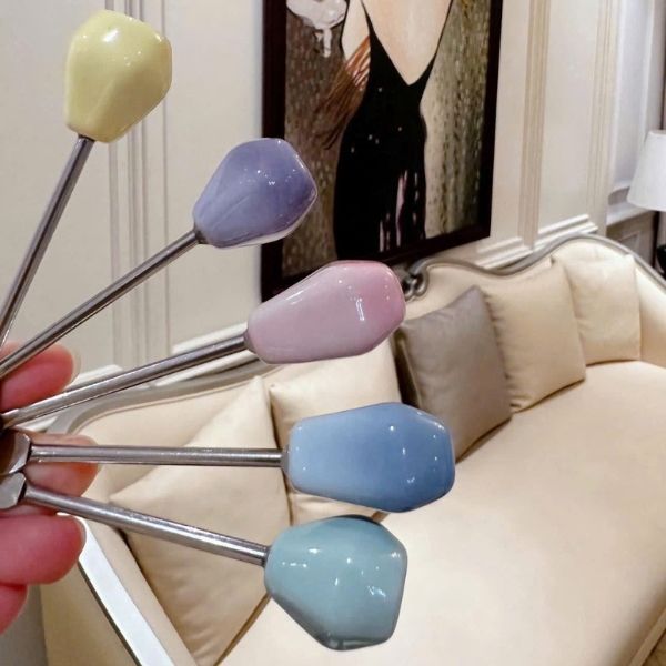 Bộ 5 dĩa hoa quả kèm hũ đựng Le Creuset Thiết kế sản phẩm: sự thanh lịch và tính thực dụng cùng tồn tại.