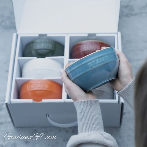 Bộ 6 bát cơm cầu vồng Staub 14cm An toàn khi sử dụng trong &nbsp;lò nướng, lò vi sóng hay máy rửa bát