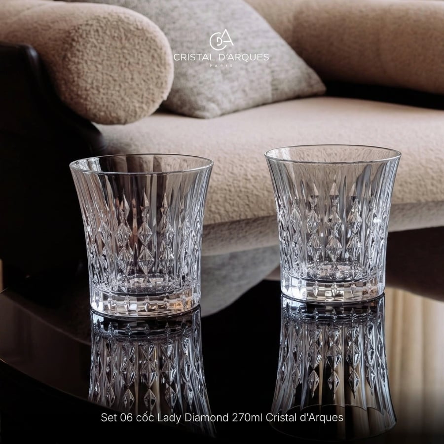 Bộ 6 cốc Lady Diamond 270ml - Made in France&nbsp;tạo nên một bộ bàn tiệc&nbsp;thanh lịch, biến những dịp nhỏ thành lễ kỷ niệm đặc biệt.