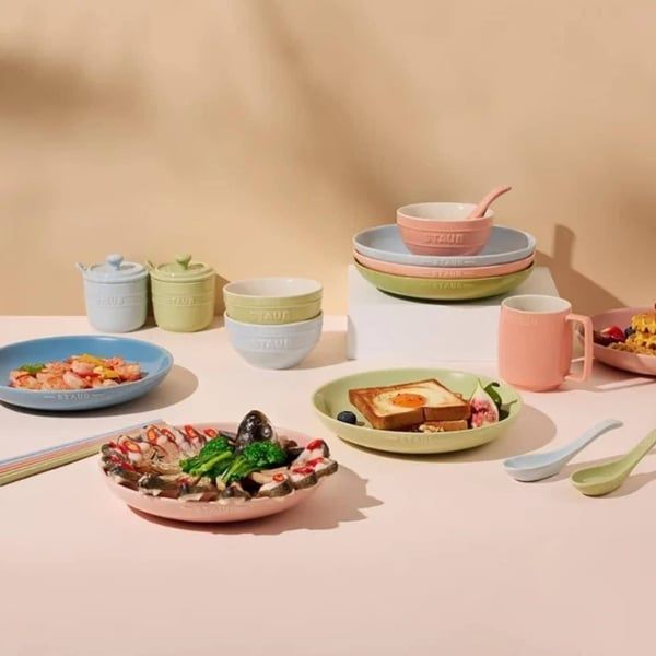 Bộ 6 đĩa macaron Staub 22cm