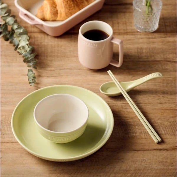 Bộ 6 đĩa macaron Staub 22cm