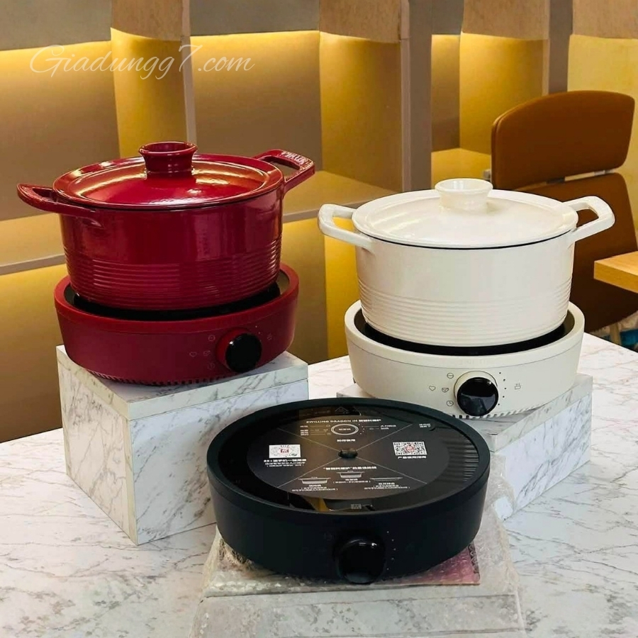 Bộ bếp từ đơn kèm nồi lẩu Zwilling 2000W - Màu Đỏ/Đen/Kem Đường kính bếp: 26cm