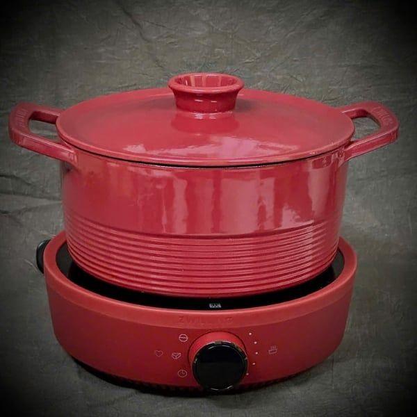 Bộ bếp từ đơn kèm nồi lẩu Zwilling 2000W - Màu Đỏ/Đen/Kem