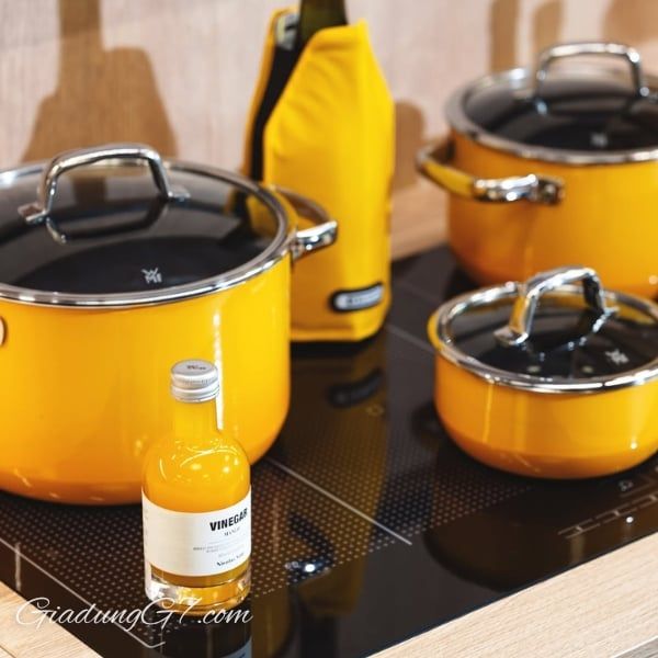 Bộ nồi WMF Fusiontec 4 chiếc vượt trội với các vật liệu nổi bật mang vẻ đẹp vượt thời gian