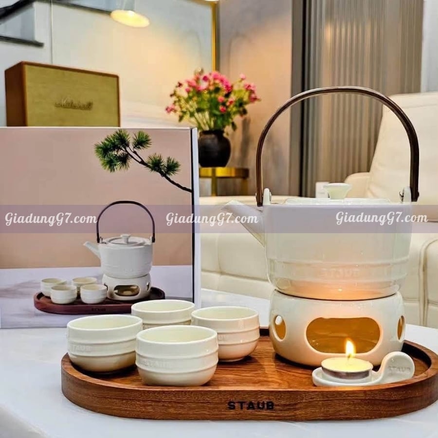 Bộ trà Staub Cast Iron Teapot màu kem – Tinh hoa ấm trà gang tráng men Pháp, nghệ thuật thưởng trà sống chậm đỉnh cao