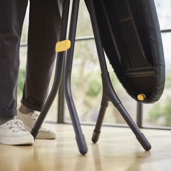 Cầu là chân cao Joseph Joseph Glide Max Plus 50030 Tải trọng tối đa cho giá đỡ sắt trượt ra: 9kg.