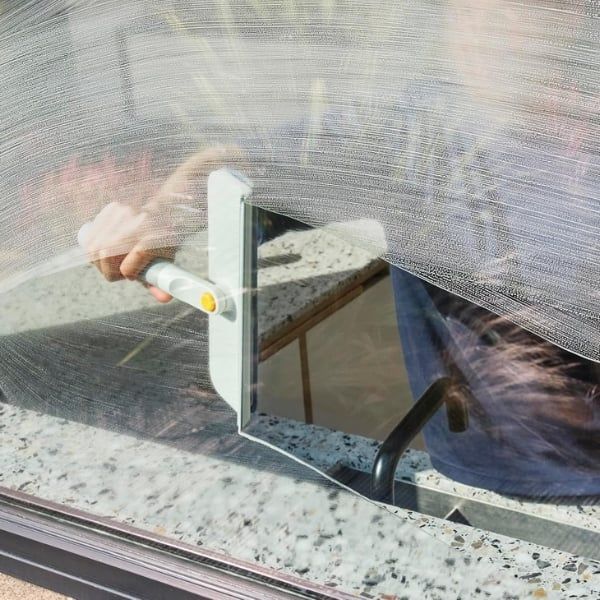 Cây gạt kính Joseph Joseph 6500014 Cleantech 2in1 - Rửa và lau sạch các bề mặt kính bằng dụng cụ gạt nước kính 2 trong 1 Joseph Joseph CleanTech.