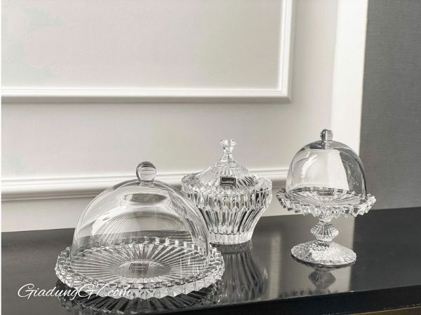 Chân bồng có nắp Rogaska Windsor 12cm Có thể đựng mứt, bánh kẹo, hạt dưa...ngày Tết.