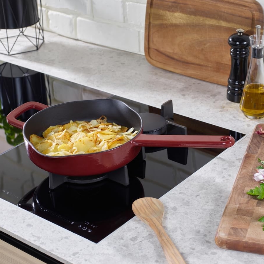 Chảo gang Fissler Moments Collection 24cm Chảo gang tráng men: những chiếc chảo không chứa PFAS/PTFE này đặc biệt thích hợp để rán&nbsp;vàng và tạo hương vị rang thơm