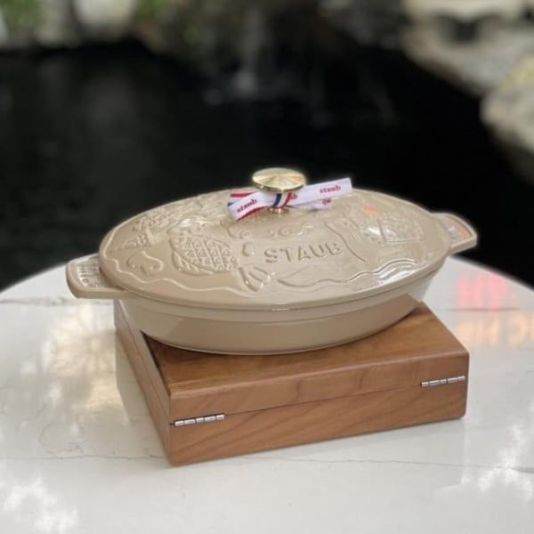 Chảo gang oval Staub Ocean 23cm 1 lít Vật liệu chất lượng cao