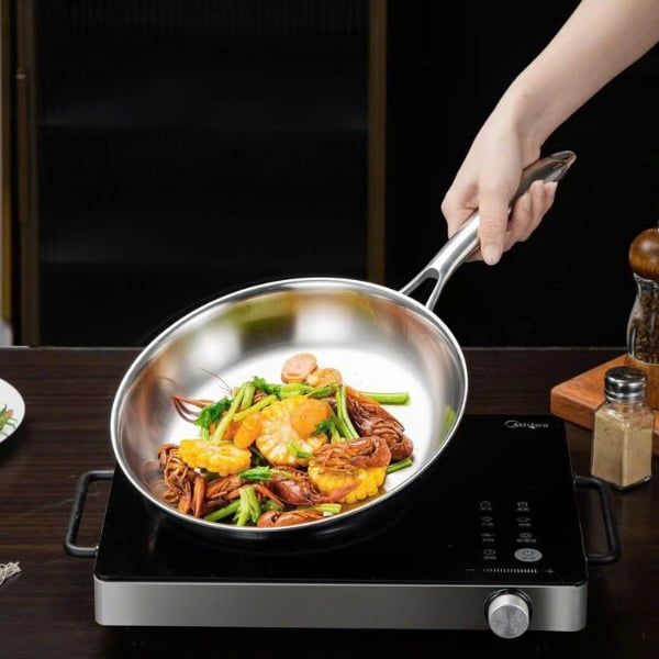 Chảo inox cán dài Oyatton 16cm/ 20cm -&nbsp;Chảo cạn&nbsp;inox 304 đúc nguyên khối chảo xào rán phù hợp với mọi loại bếp