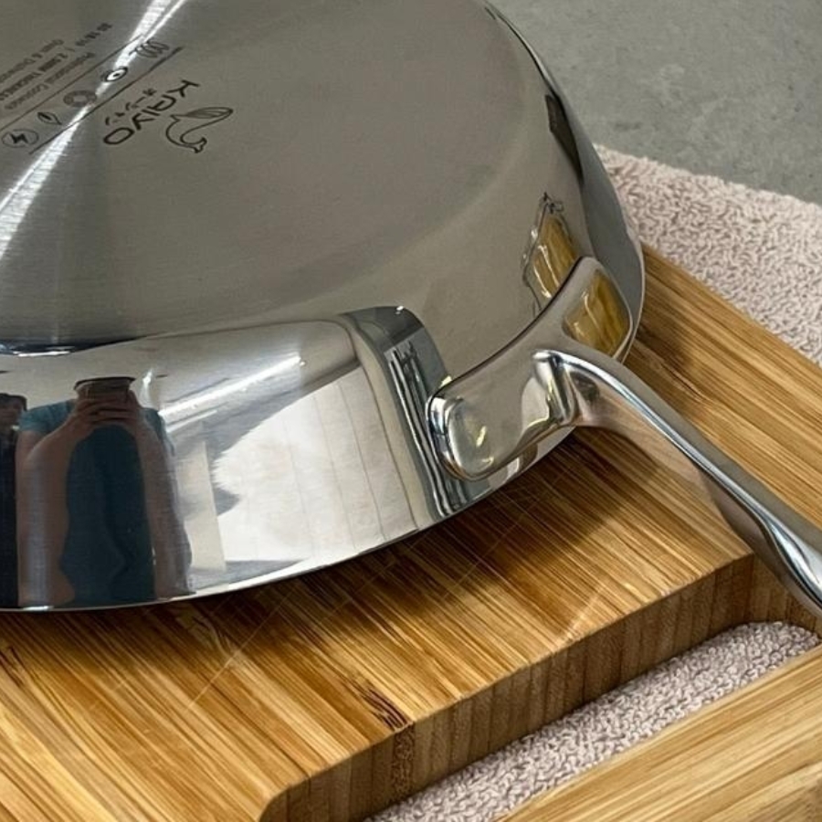Chảo inox chống dính hoa văn nổi Tri-Ply Kaiyo 20cm/24cm/26cm Mặt ngoài đánh bóng sáng.