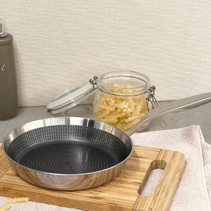 Chảo inox chống dính hoa văn nổi Tri-Ply Kaiyo 20cm/24cm/26cm Gia nhiệt nhanh và phân bổ nhiệt đồng đều