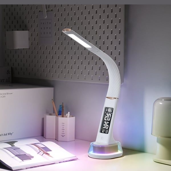 Đèn chống cận Wilit C13A có đồng hồ&nbsp;sử dụng công nghệ đèn LED hiện đại, chỉ số hoàn màu: >80RA và quang thông: 300lm