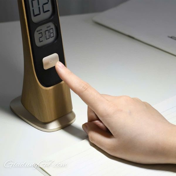 Đèn học chống cận Wilit UL-U30C Màn hình đồng hồ số & bảng điều khiển cảm ứng