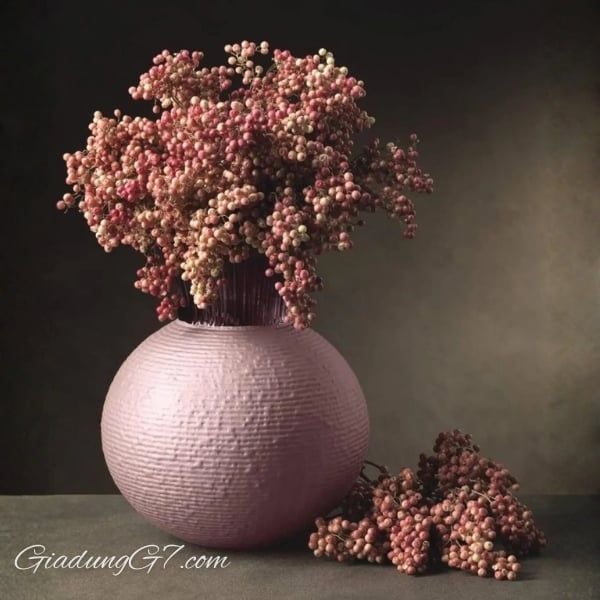 Lọ hoa&nbsp;Ophelia Fuchsia 25cm vân hồng Có thể dùng hàng ngày hoặc làm đồ decor trang trí