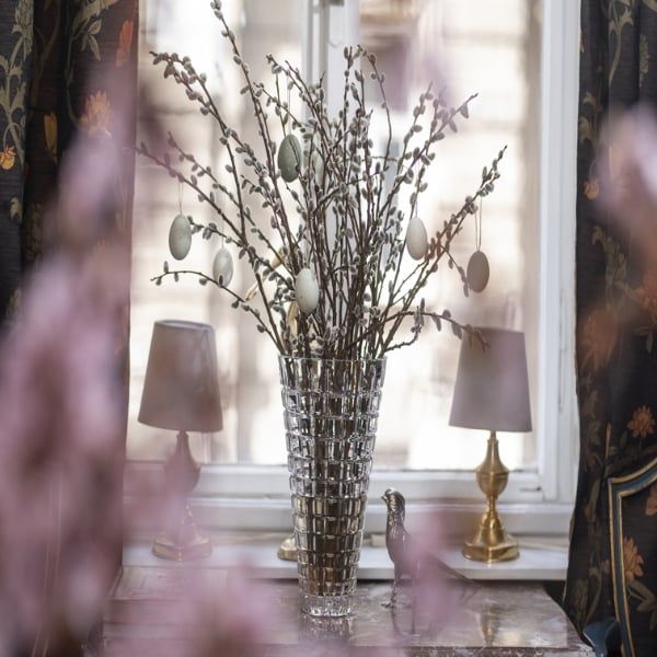 Lọ hoa pha lê Rogaska Atrium 30cm và 35.5cm&nbsp;Dùng để trưng bày trong các không gian như tủ kính, tại cửa sổ, bàn trà, bàn ăn,