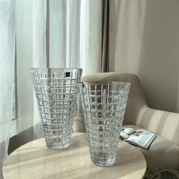 Lọ hoa pha lê Rogaska Atrium 30cm và 35.5cm&nbsp;Dùng để trưng bày trong các không gian như tủ kính, tại cửa sổ, bàn trà, bàn ăn,