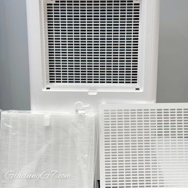 Máy hút ẩm Stadler Form Lukas Pro 50L Công Suất Hút Ẩm Mạnh Mẽ