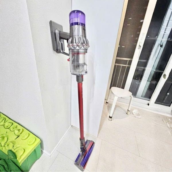 Máy hút bụi Dyson V15 Origin Fluffy hoàn hảo để làm sạch sàn và căn phòng của bạn