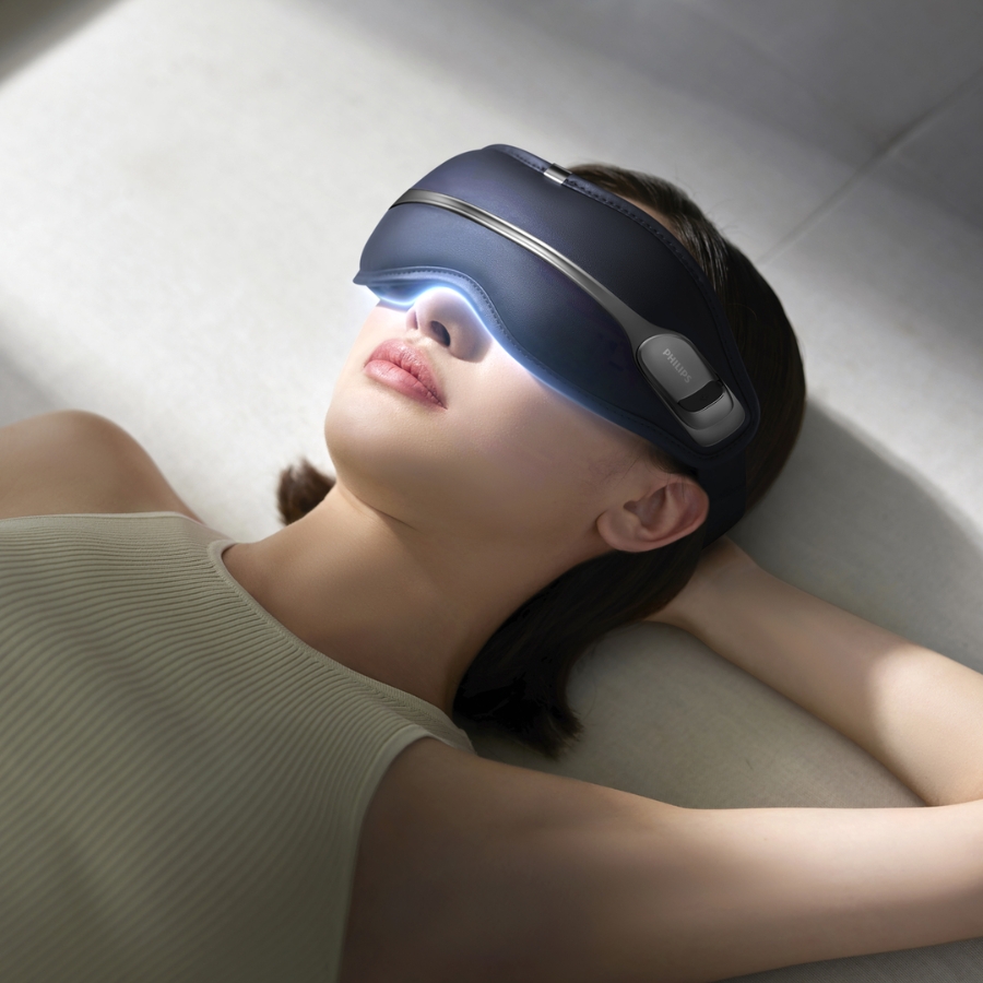 Máy massage mắt Philips PPM2321 Bộ đồ 3D ôm sát mềm mại