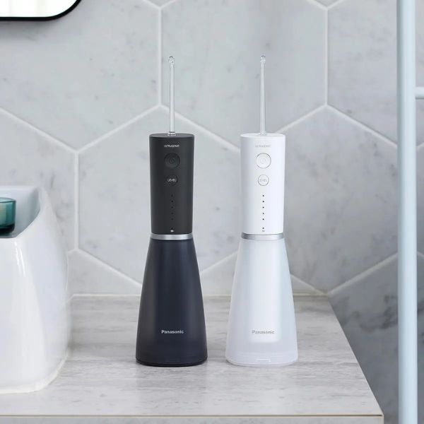 Máy tăm nước Panasonic EW DJ86 K503 - Máy tăm nước cầm tay màu đen&nbsp; giúp nướu khỏe mạnh hơn chỉ sau 1 tuần