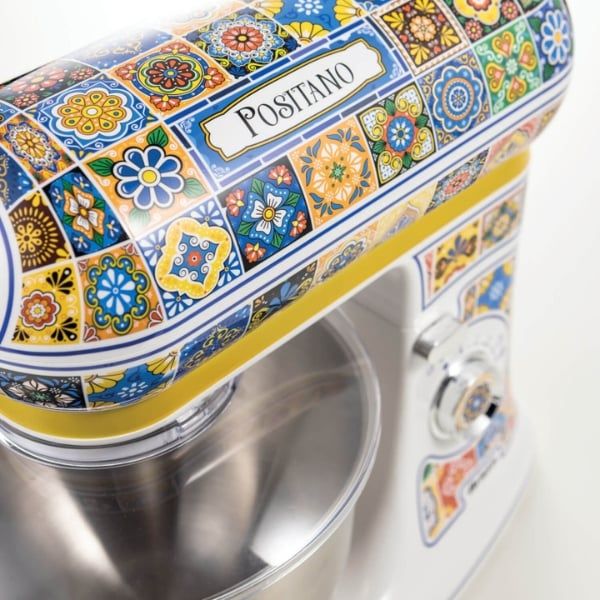 Máy trộn hành tinh Positano sẽ giúp bạn dễ dàng chuẩn bị những món ăn cầu kỳ hơn mà bạn muốn làm tại nhà