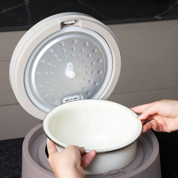 Nồi cơm điện tử Kaiyo 1.5L KRC-054&nbsp;Dung tích 1.5L, lý tưởng cho gia đình 4-6 người.