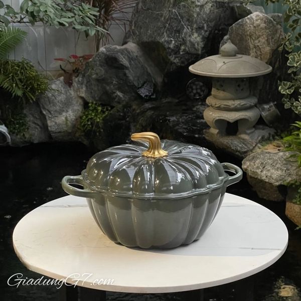 Lớp men cao cấp: Đảm bảo độ bền và dễ dàng vệ sinh sau mỗi lần sử dụng.