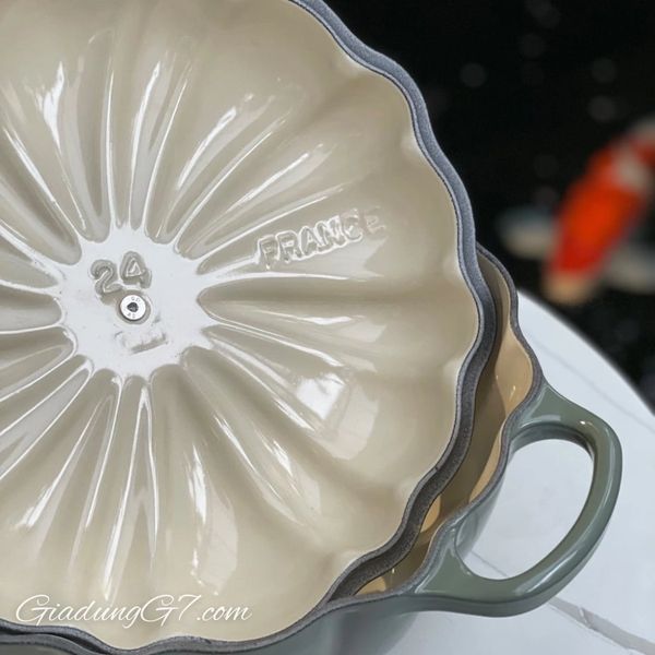 Khả Năng Dẫn Nhiệt và Giữ Nhiệt Vượt Trội