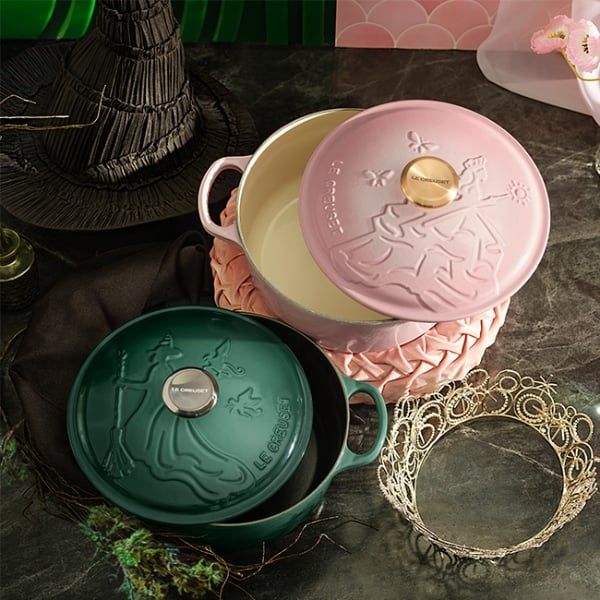 Nồi gang Le Creuset Artichaut 24cm 4.2L  tôn vinh vẻ đẹp của sự khác biệt