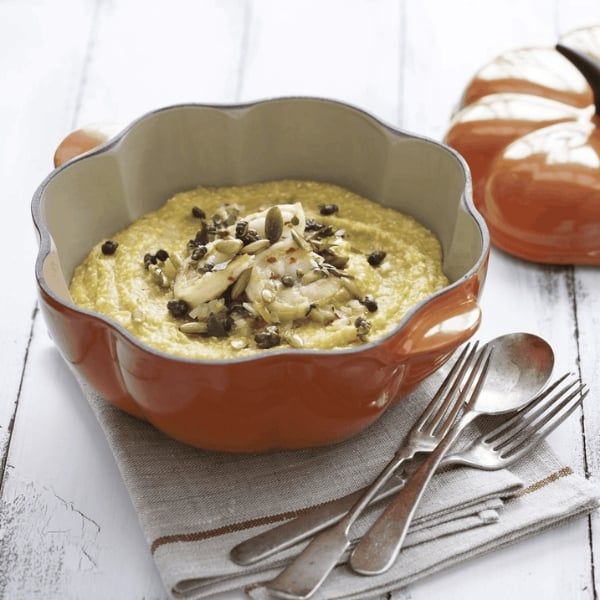 Nồi gang Le Creuset bí ngô 22cm Gang tráng men mang lại khả năng phân phối và giữ nhiệt vượt trội