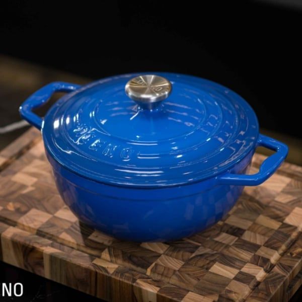 Nồi gang Oceno 22cm là dòng sản phẩm nồi gang cao cấp có đầy đủ các ưu việt của nồi gang truyền thống, được thiết kế theo phong cách hiện đại