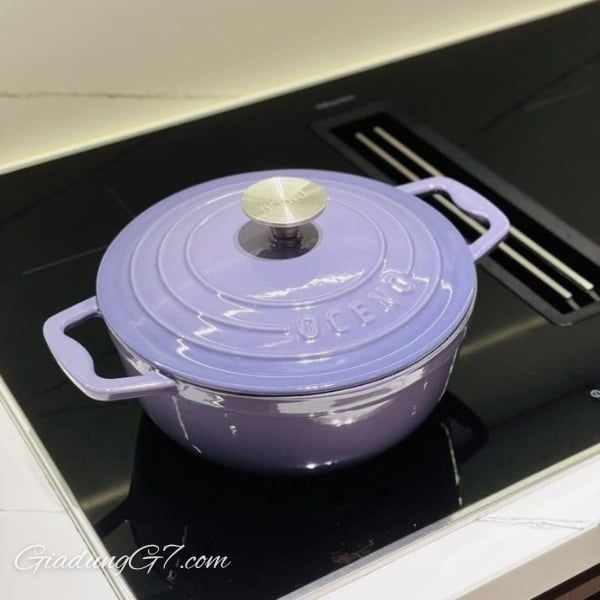 Nồi gang Oceno 22cm là dòng sản phẩm nồi gang cao cấp có đầy đủ các ưu việt của nồi gang truyền thống, được thiết kế theo phong cách hiện đại