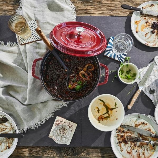 Nồi gang tròn Staub 20cm Sử dụng trên cả bếp từ