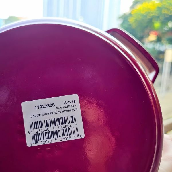 Nồi gang tròn Staub 22cm An toàn, chống nóng, giữ hương vị của thực phẩm