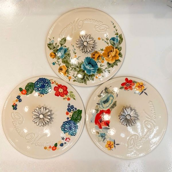 Nồi gang tráng men Pioneer Woman Rose Shadow 21cm/ 25cm Kết cấu bền bỉ