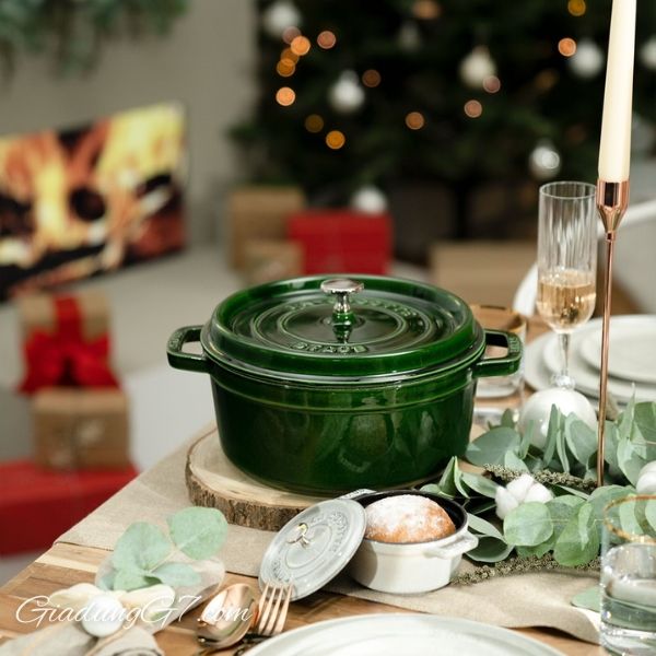 Nồi gang tròn Staub 20cm xanh húng quế Thương hiệu Pháp nổi tiếng về đồ bếp