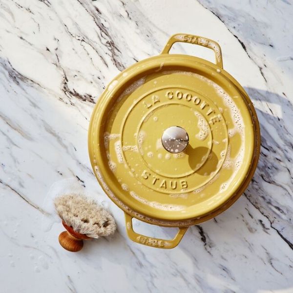 Nồi gang tròn Staub 24cm 3.7L màu vàng chanh Citron Thương hiệu Pháp nổi tiếng về đồ bếp