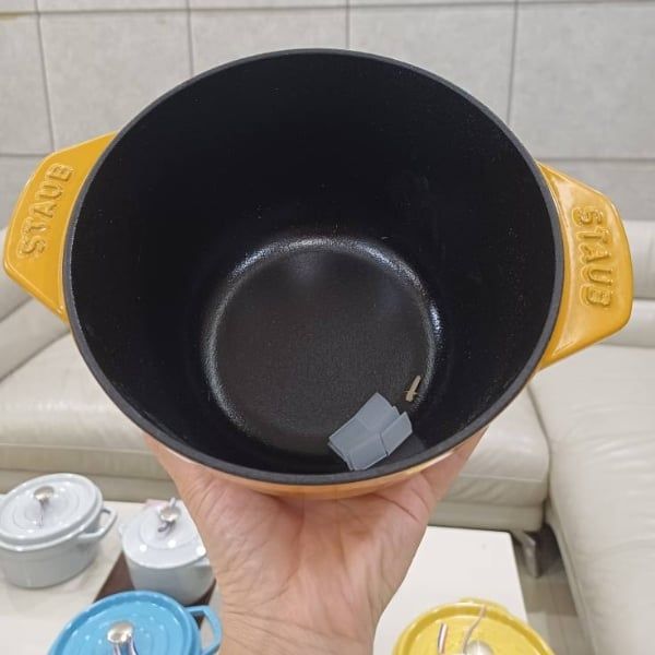 Nồi gang tròn Staub Chistera 16cm 1.75L Thiết kế để tối ưu hoàn hảo trong nấu ăn