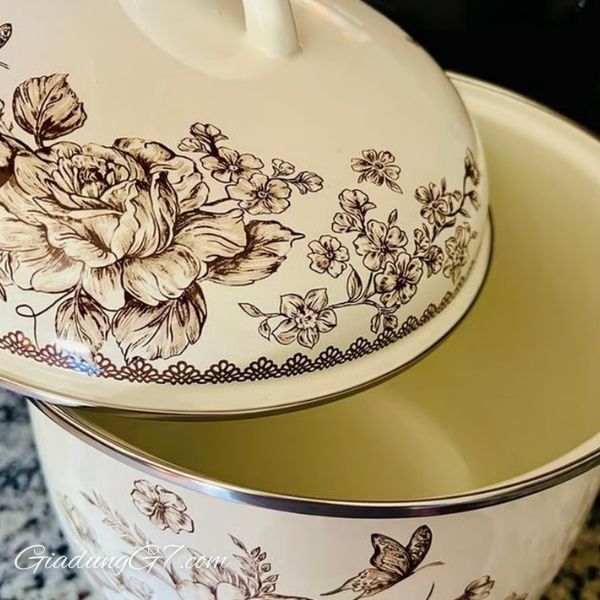 Nồi luộc gà The Pioneer Woman Agatha 11.4 lít Thiết Kế Quyến Rũ Và Cổ Điển