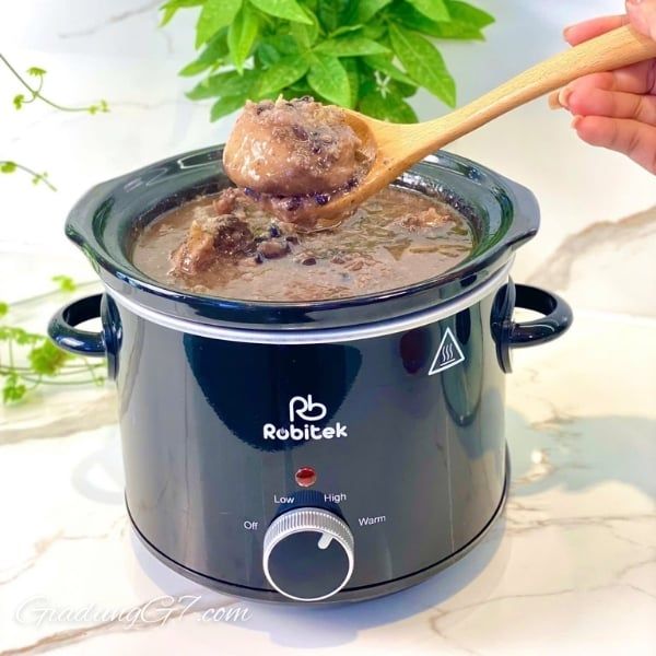 Nồi nấu chậm Robitek RB4000 Nấu chậm ở nhiệt độ ổn định, không sôi mạnh